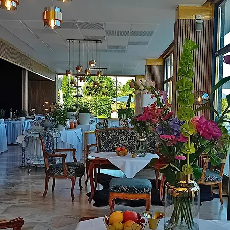 Tennis & Yacht Velden Hotel 3*