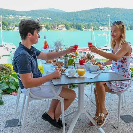Tennis & Yacht Velden 호텔 벨덴암워스에르시