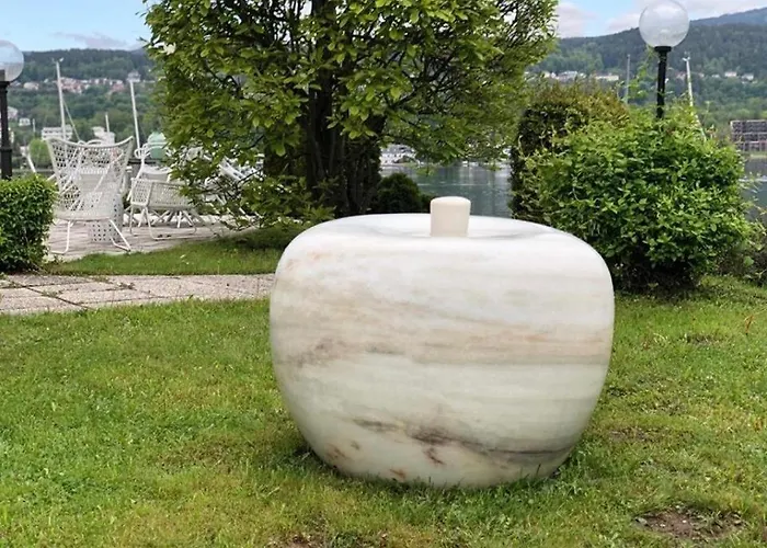 Hotel Tennis & Yacht Velden 3*