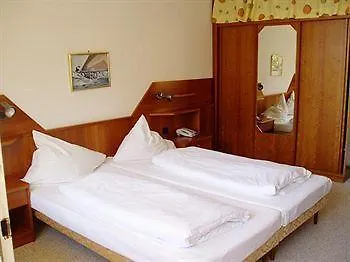 Hotell Tennis & Yacht Velden